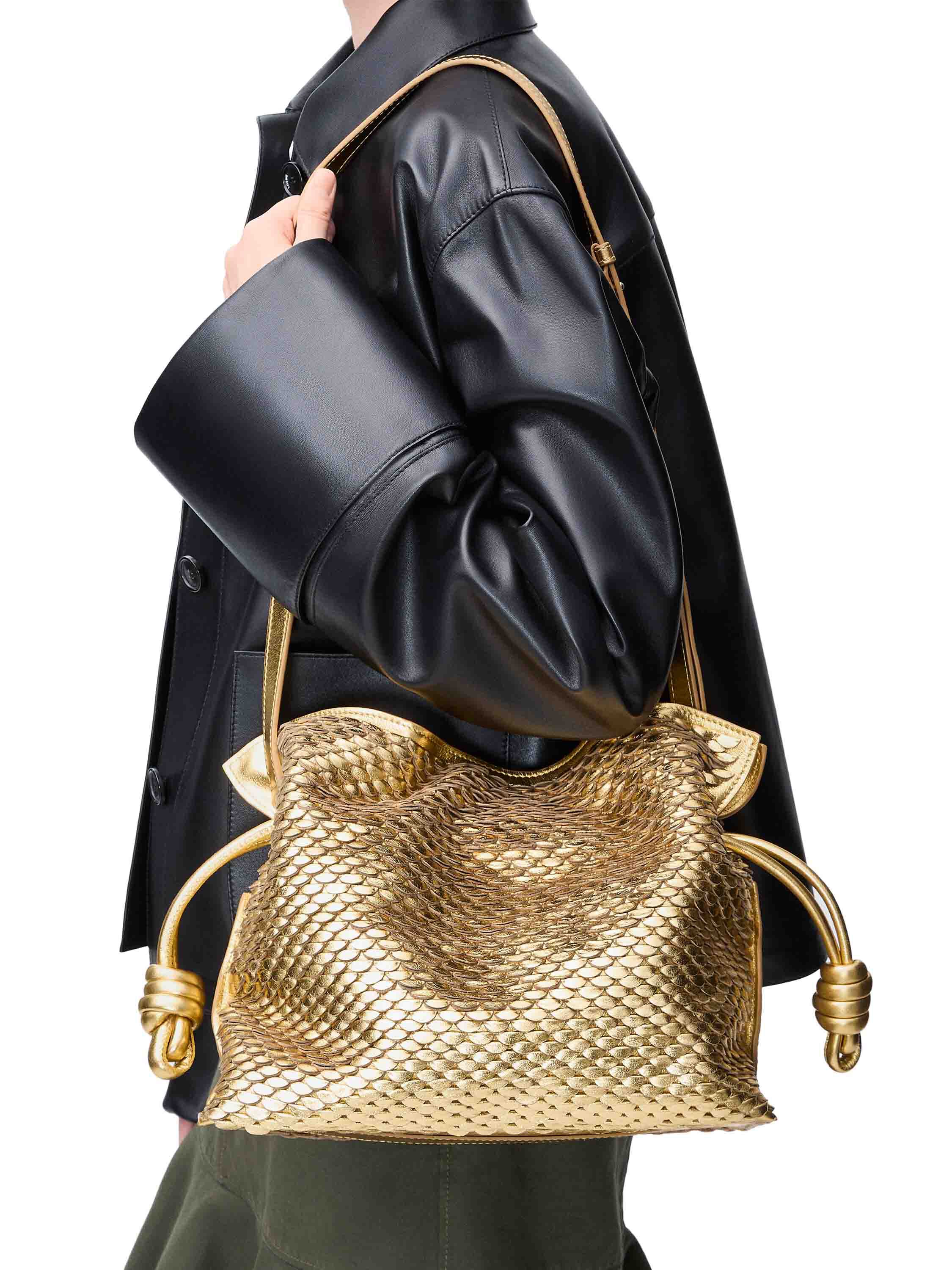ウィメンズ ラグジュアリーショルダーバッグ - LOEWE